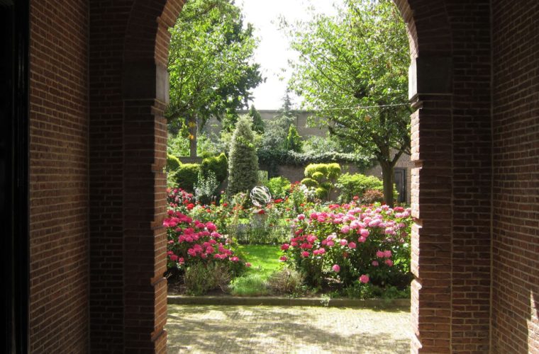 Gilde Den Haag – Walking Tour along the Hague’s Almshouses
