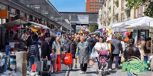 Braderie Leyweg Den Haag — markt-eten in Den Haag