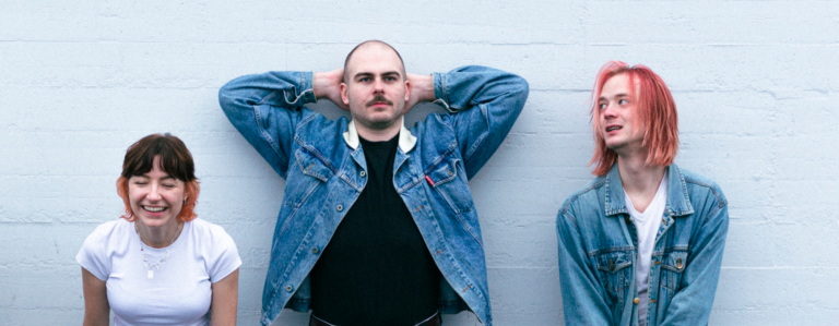 Platonic Smile (EP release) + Stella — muziek in Den Haag